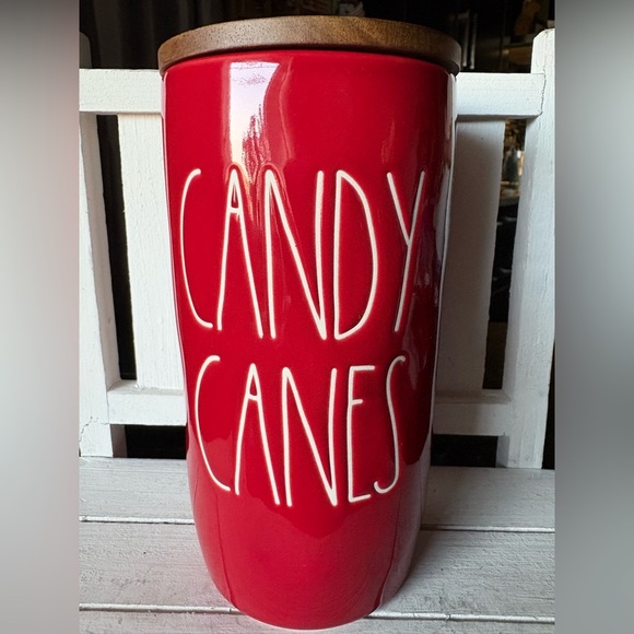 Red Rae Dunn Candy Cane Cellar - Picture 1 of 3